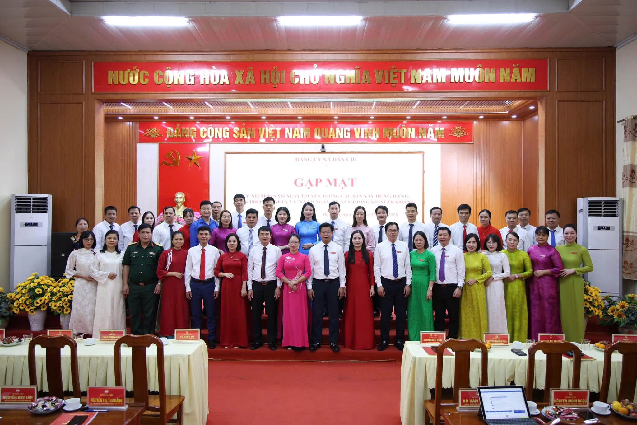 GẶP MẶT KỶ NIỆM 96 NĂM NGÀY TRUYỀN THỐNG BAN XÂY DỰNG ĐẢNG, VĂN PHÒNG CẤP ỦY VÀ 78 NĂM NGÀY TRUYỀN THỐNG NGÀNH KIỂM TRA ĐẢNG